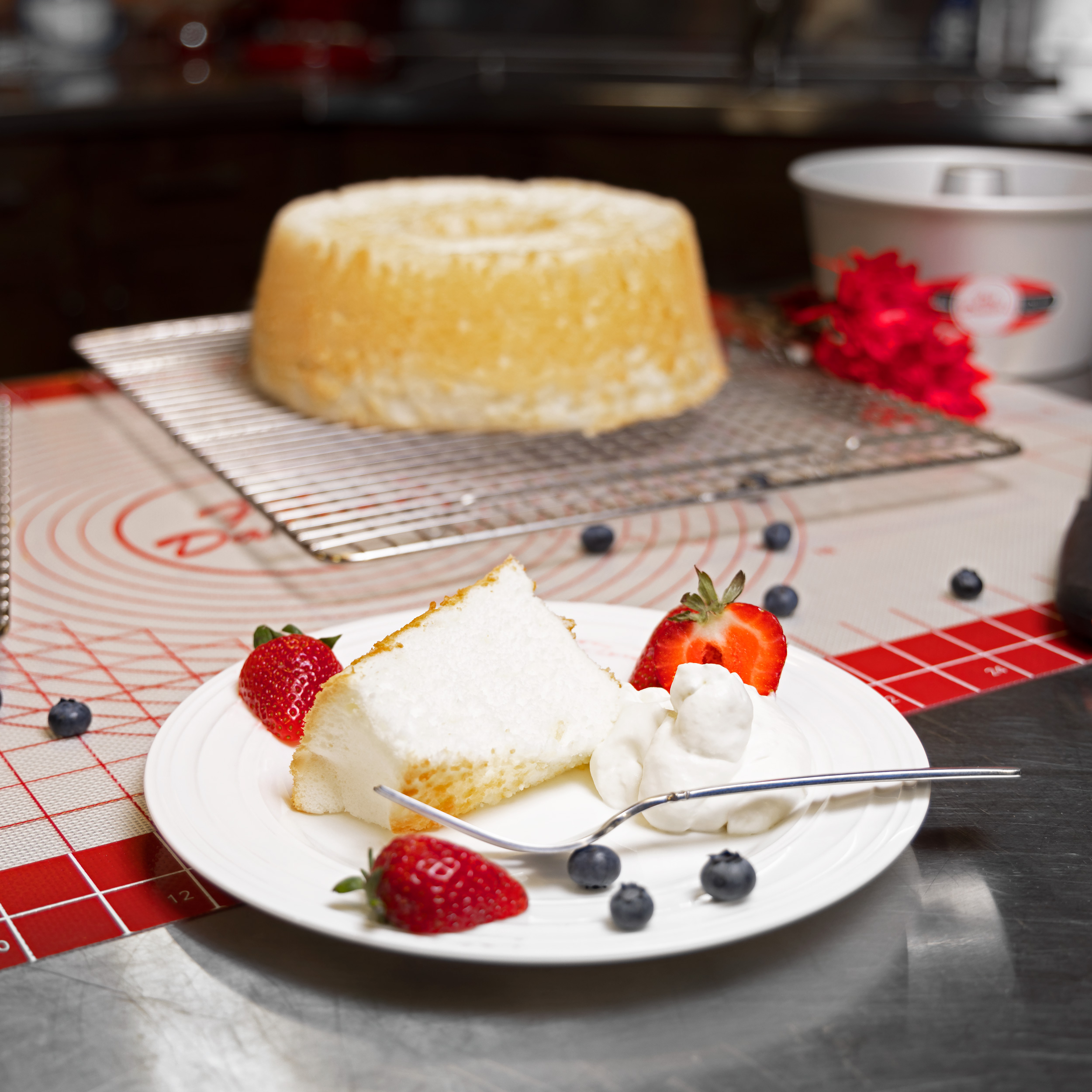 Disposable Angel Food / Bundt Cake Paper Baking Pan – Frans Cake