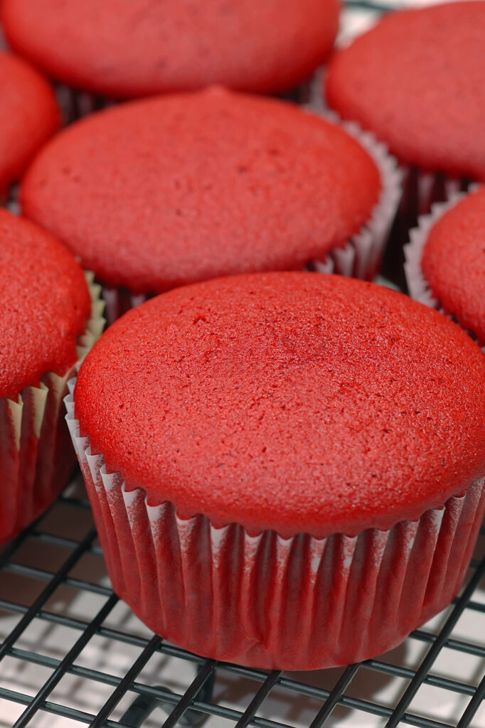 red velvet cupcakes